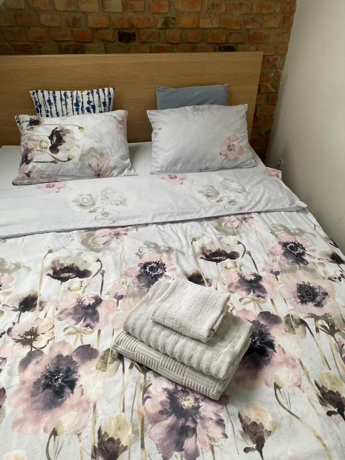 Apartment Secret 2